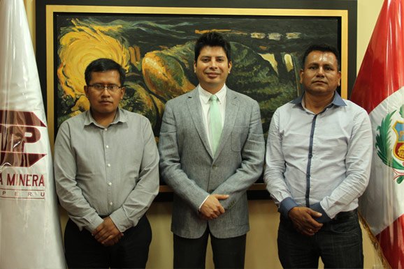 Alcalde distrital de Madre de Dios se reúne con presidente de la institución