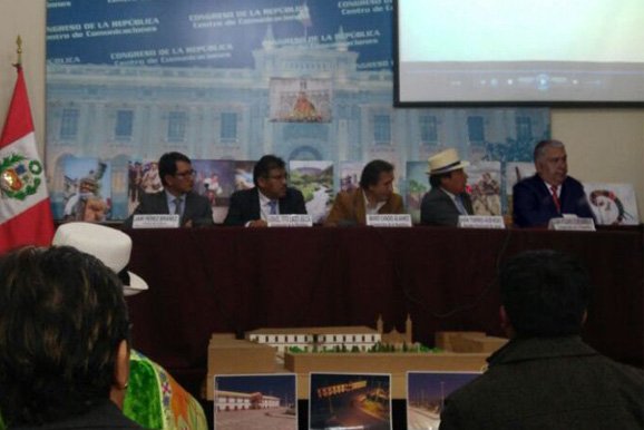 Presentación de la nueva Plaza de Armas de Jauja
