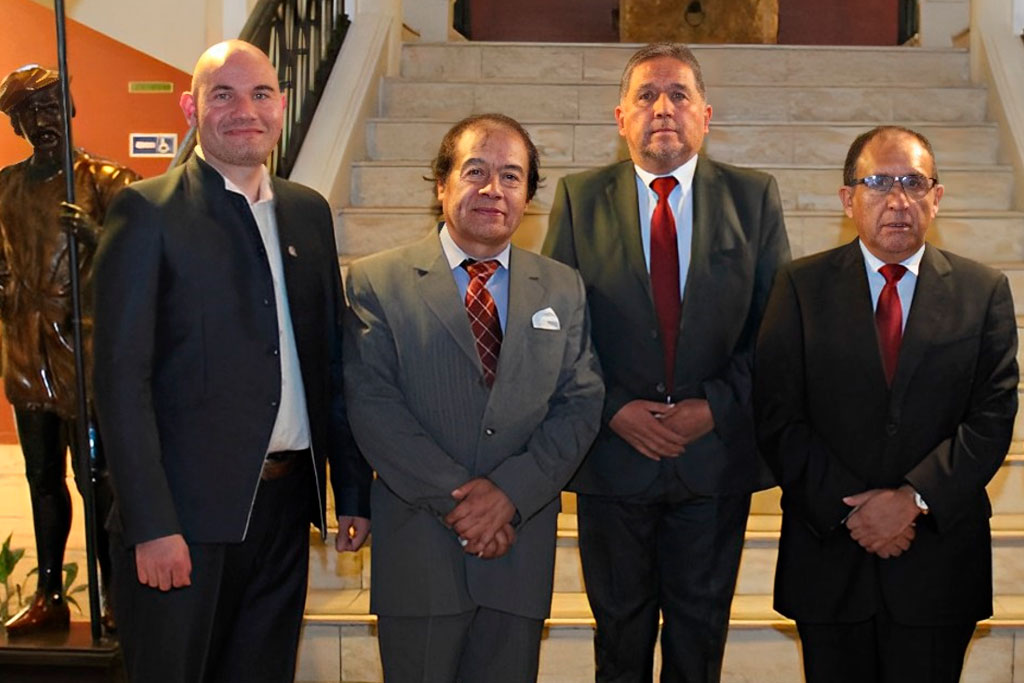 Ratificamos al Dr. Derling Mendoza en su cargo de Coordinador de Metodología